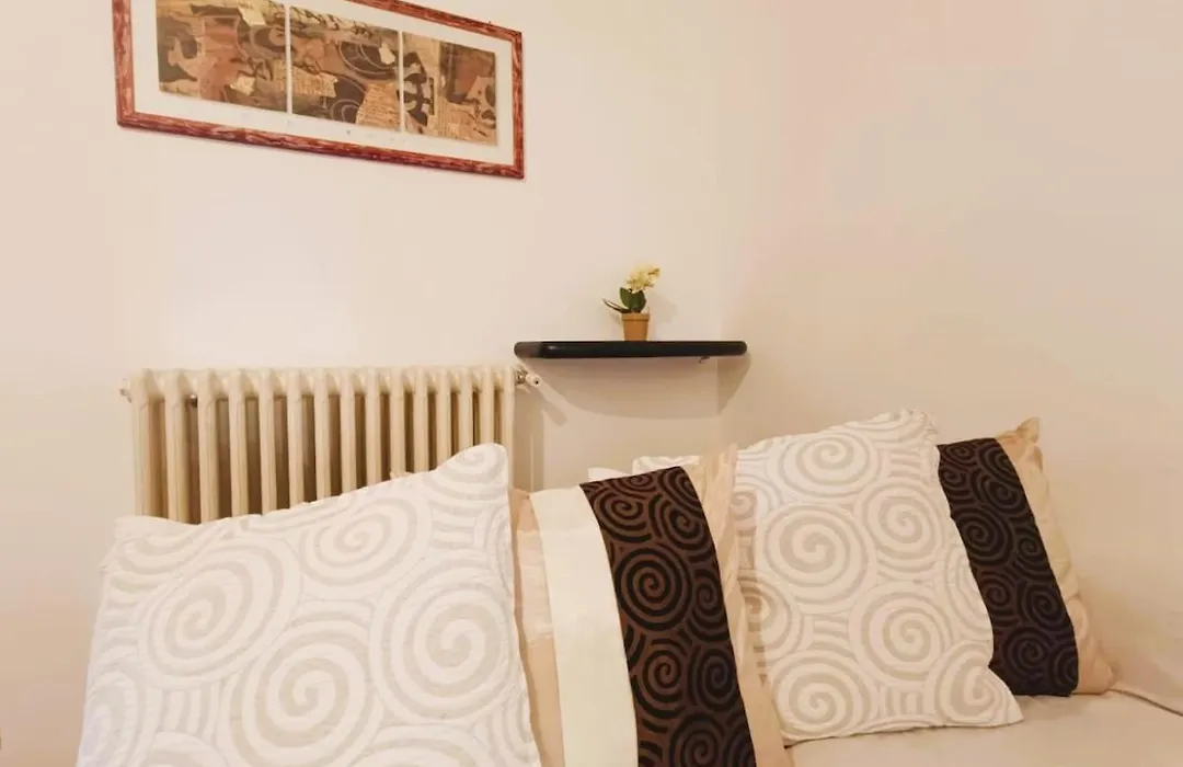 Home Relax Appia San Giovanni-1